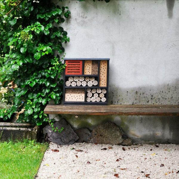 Insektenhotel modern klein anders design Fuellung